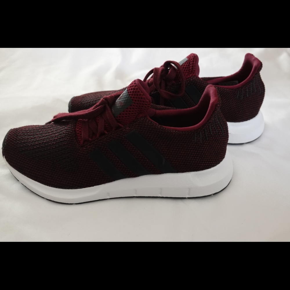 Adidas Swift Run